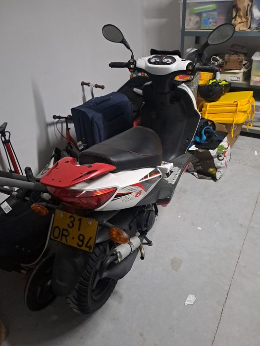 Scooter Keeway RY6
