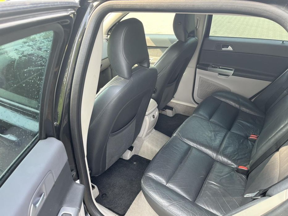 Вольво в50  на повному ходу