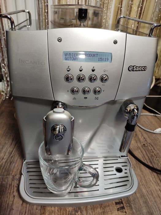 Кофемашина Saeco