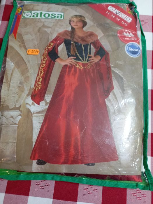 Vestido de carnaval para crianças.