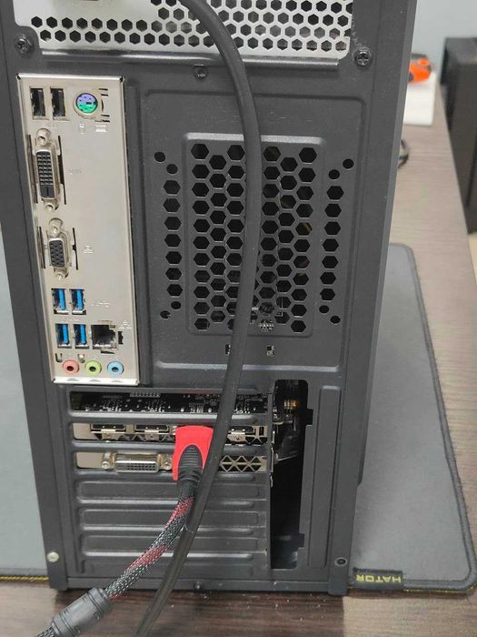 Отличный ПК. Ryzen 5-2400g RX580 8gb 16gb SSD + HDD