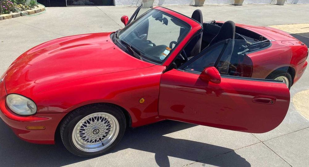 Mazda NB ( MX5) CABRIO