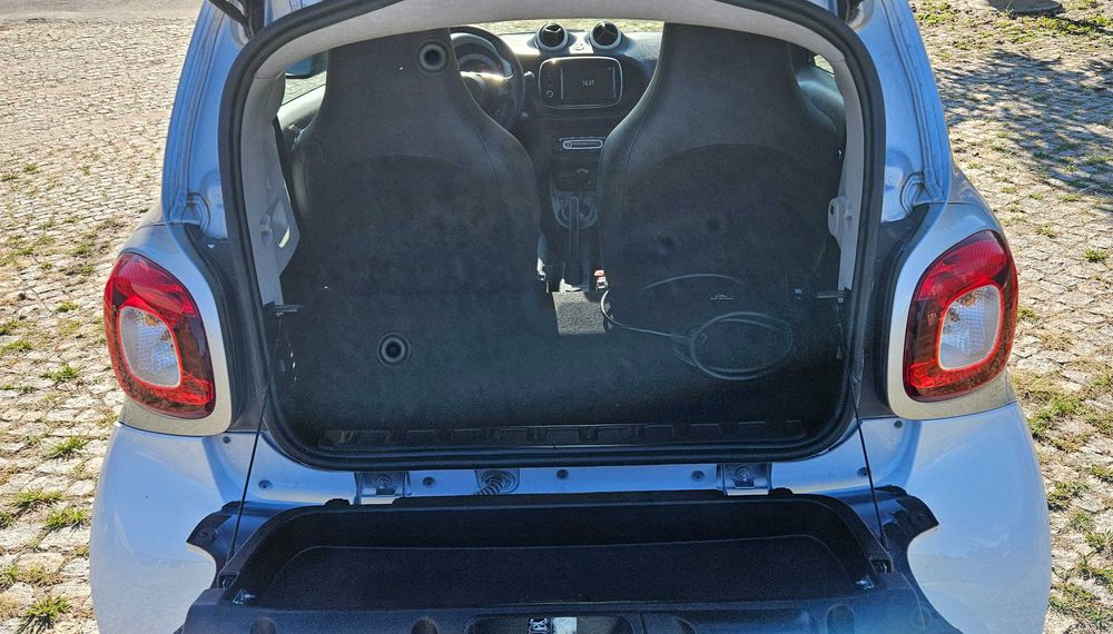 Vendo Smart ForTwo elétrico