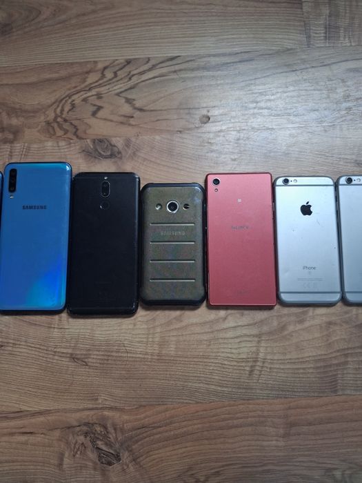 Telefony zestaw uszkodzone