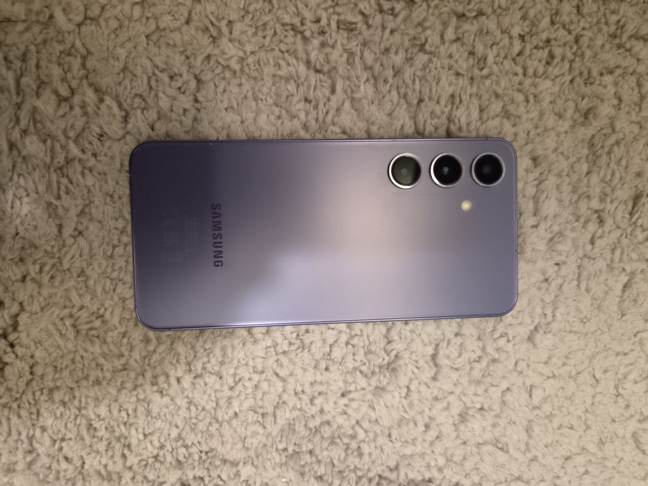 Samsung Galaxy  S24