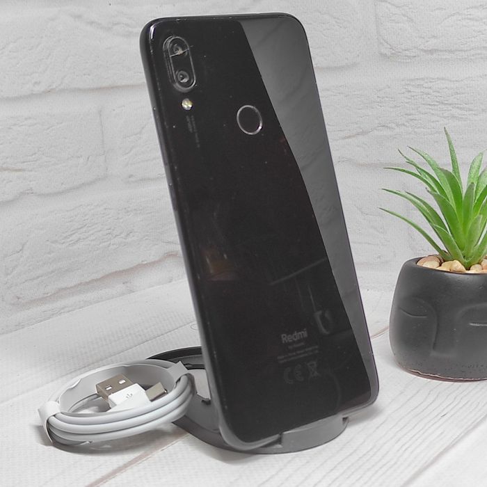 Продам телефон  Redmi note 7 4/64Gb NFC в гарному стані