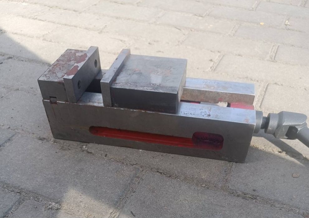 Тиски лещата машині машинные синусні 89.85.90.100 .130 .150. 160