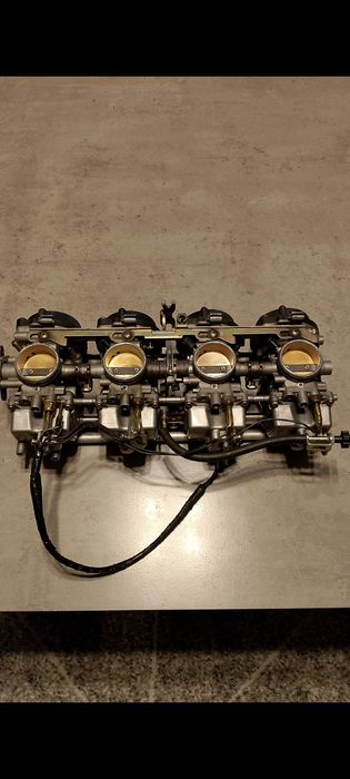 Gaźniki bandit 1200 ,2003r