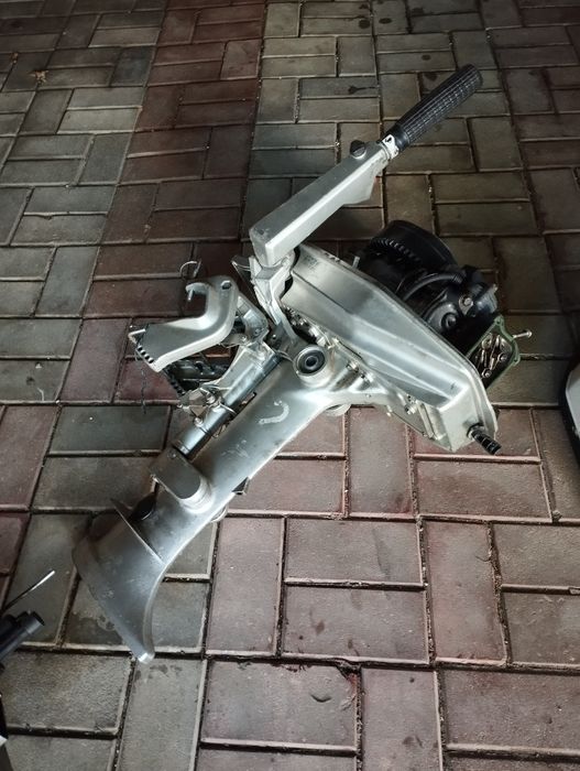 Silnik zaburtowy honda bf5as