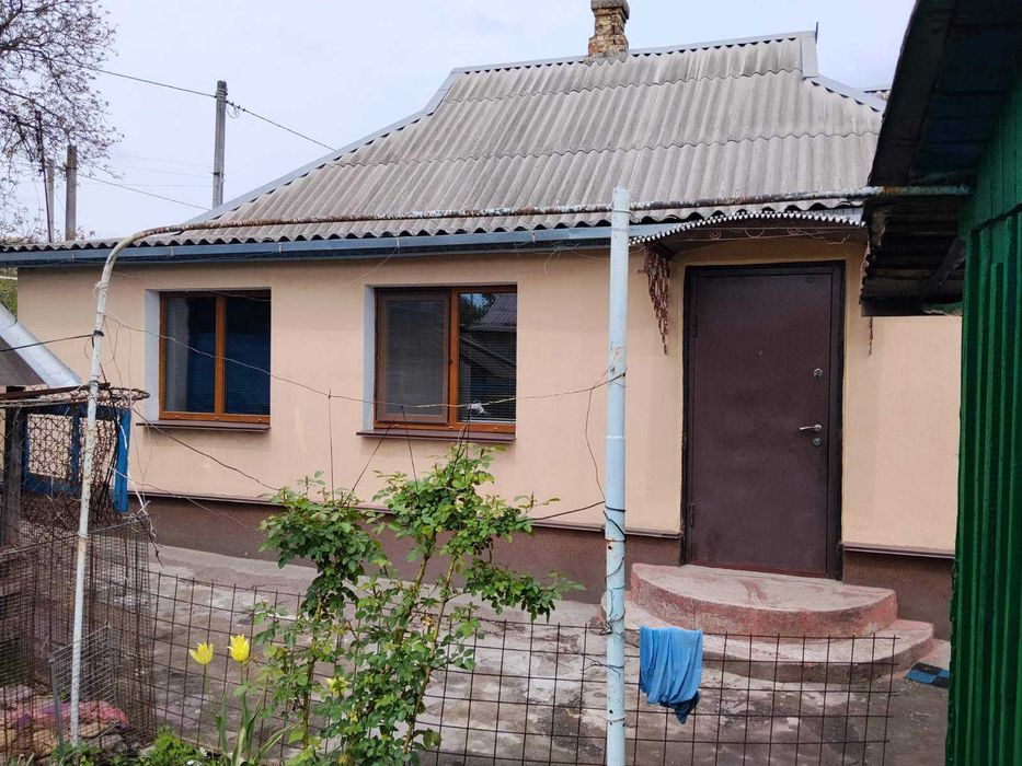 Продається будинок в межах міста Жовті Води