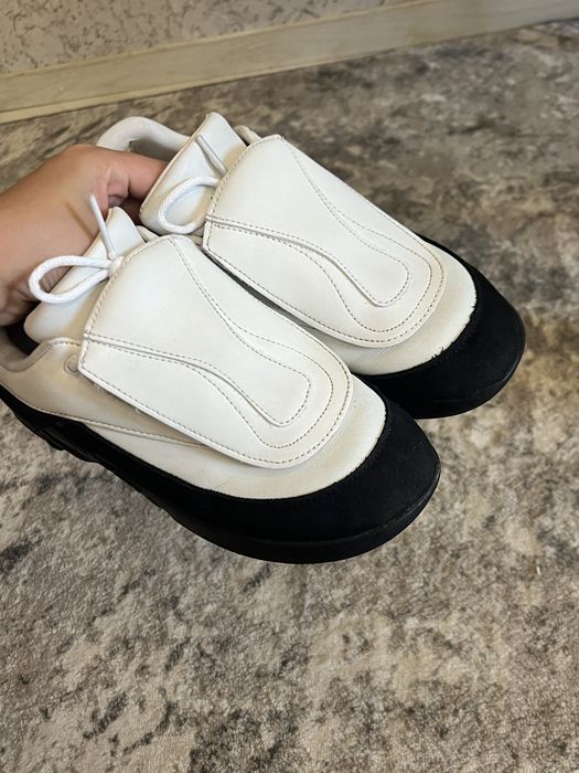 Дизайнерські кросівки RAF Simons