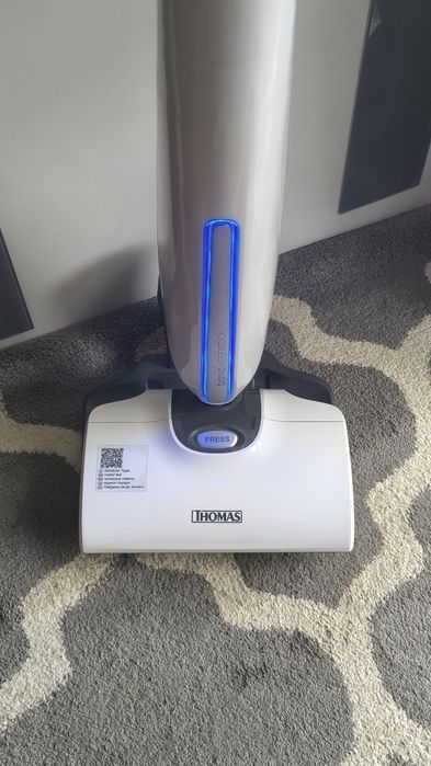 Mop bionicznym Thomas