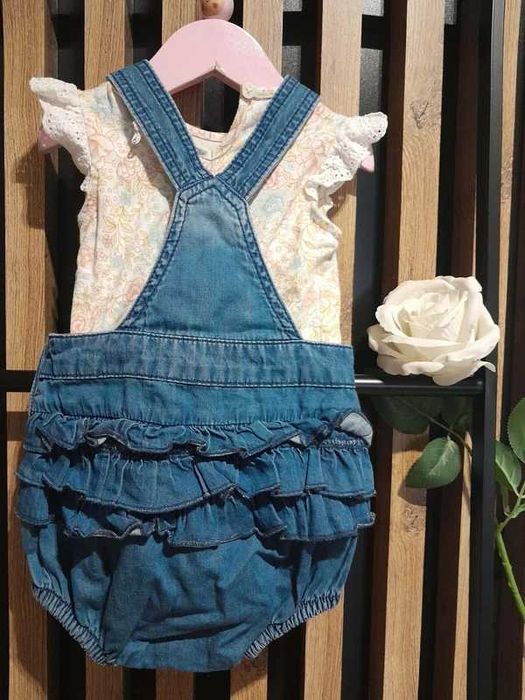 Spodenki kombinezon 68