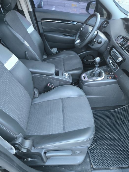 Продам Renault Grand Scenic 3 Bose