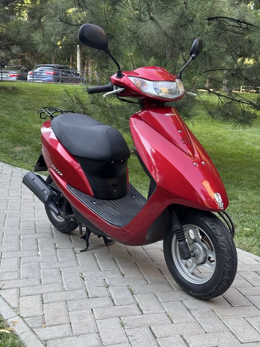Скутер,мопед Honda Dio AF/68  Інжектор Контейнер