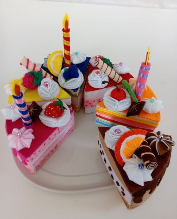 Tort z filcu torcik urodzinowy