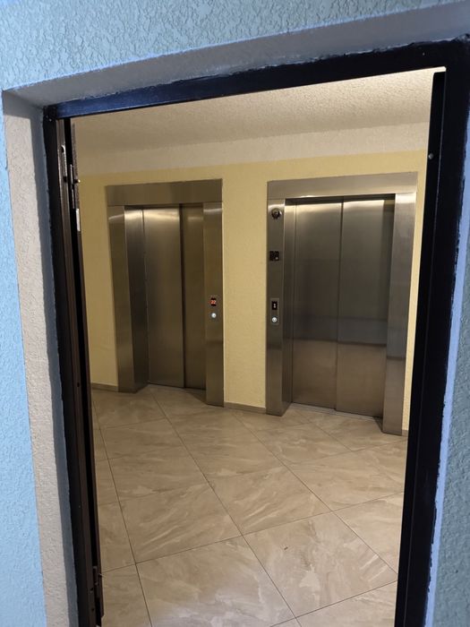 Обмін /продаж 3-кімнатної квартири 73.5 м +гараж у Броварах на будинок