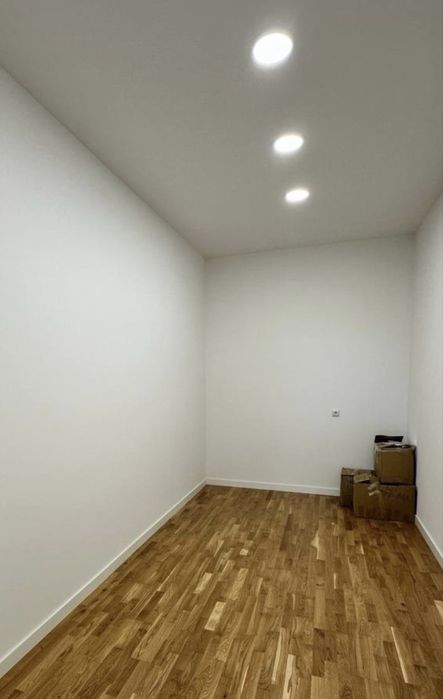 Продаж БУДИНКУ на 10 сот, центральні комунікації, газ, котеджне містеч