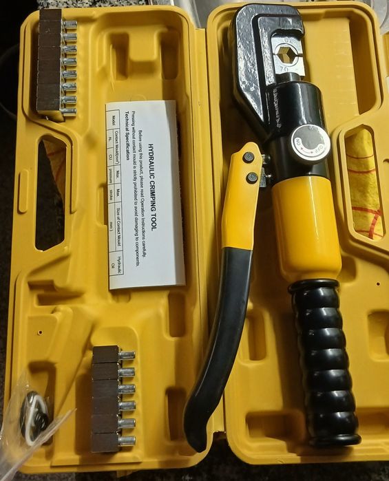 Alicate de cravar cabos eléctricos 8 tn