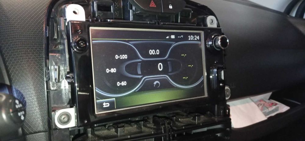 Штатна магнітола Renault