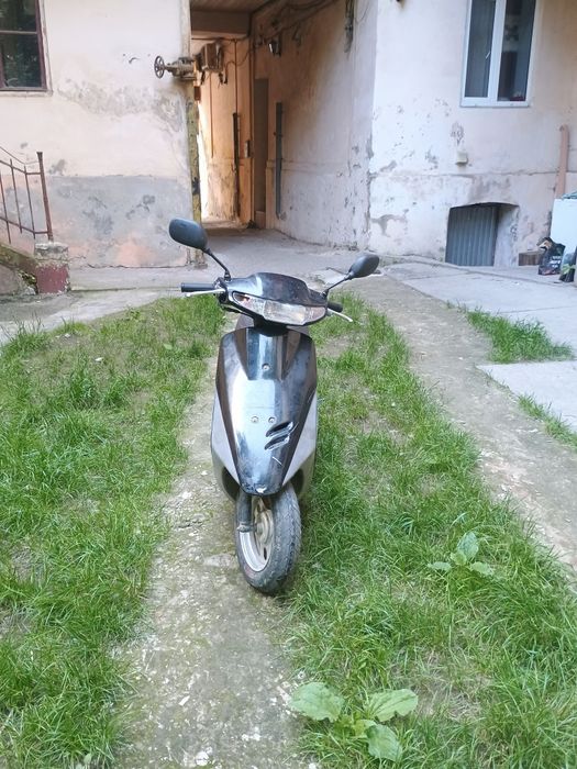 Продаю Хонду Дио 27