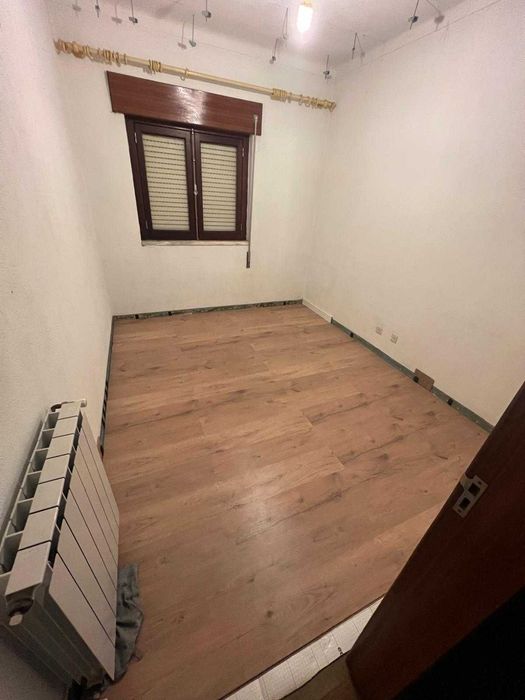 Aplicação profissional de chão flutuante