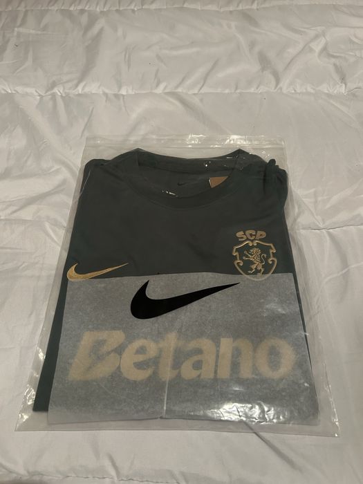 Camisola Sporting alternativa 26/27