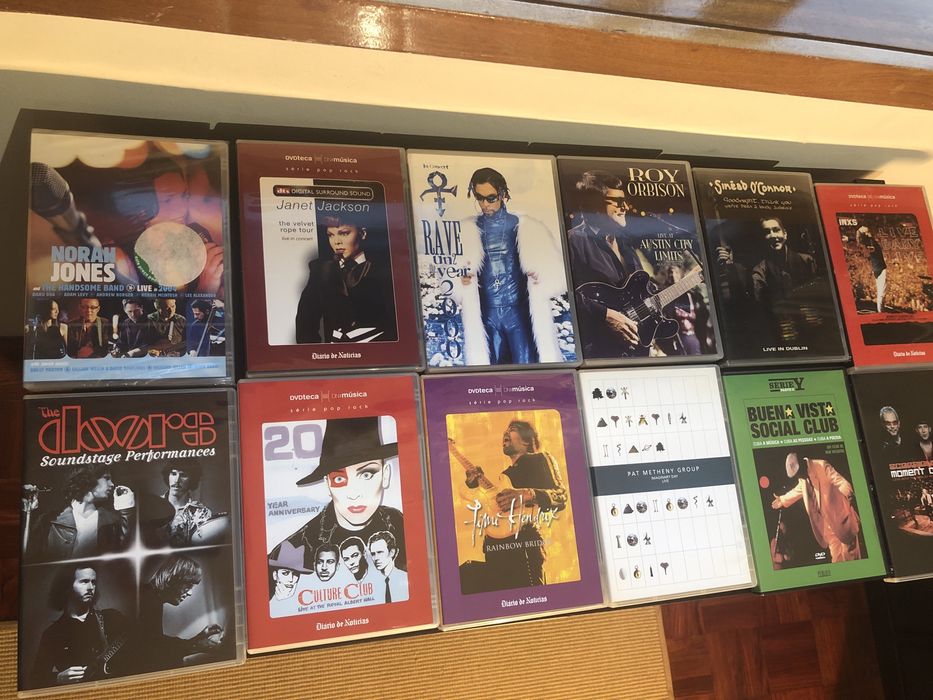 Coleção de DVDs de música com raridades