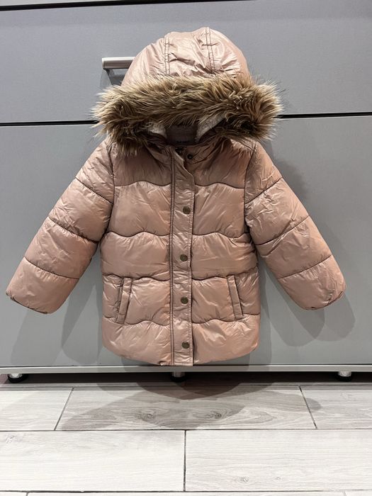 Куртка,курточка на 4-5 р.