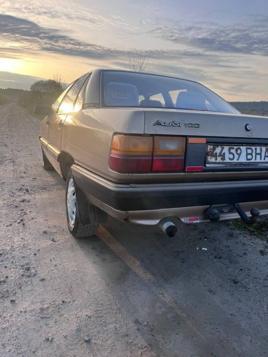Audi 100 c3 1.8benz