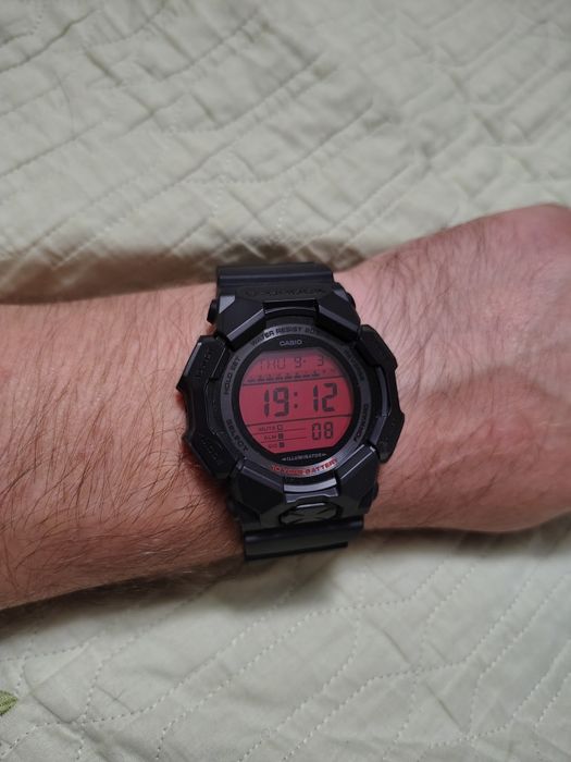Оригінальний наручний годинник Casio G-SHOCK GD-010BBR-1ER