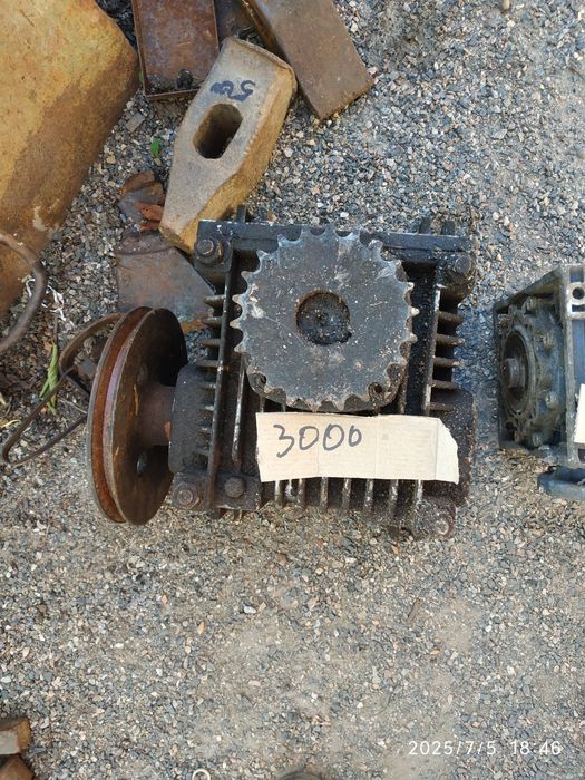 Редуктор 1 до 20. І 1 до 80