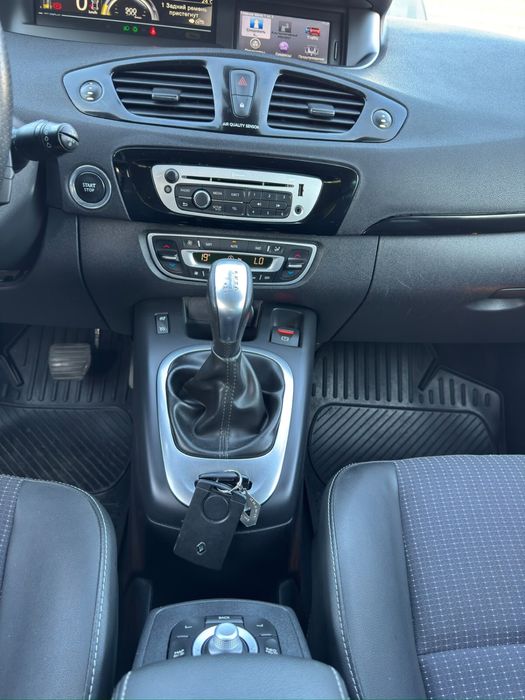 Renault Scenic 1,5 DCi K9K автомат BOSE ІДЕАЛ