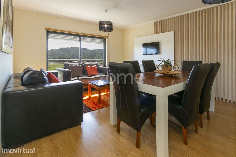 Apartamento T3+1 com Varanda, Garagem e Arrumos | Alfena, Valongo