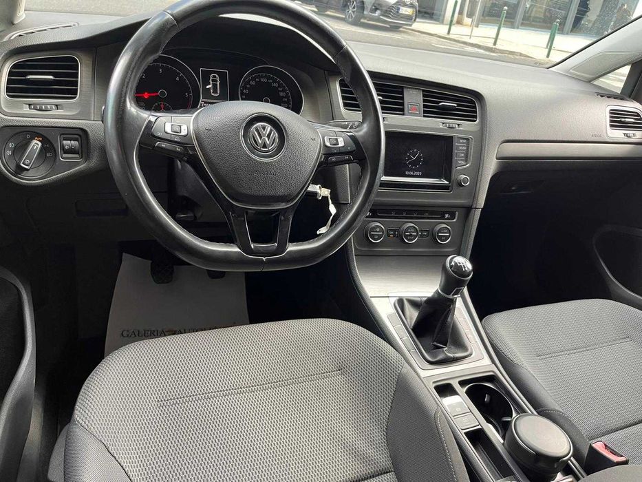 VW Golf Variant 1.6 TDi Confortline | Impecável | Tudo em dia