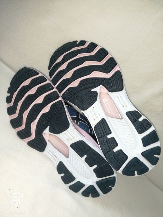 Asics Gel Kayano 28 damskie 37 buty biegowe