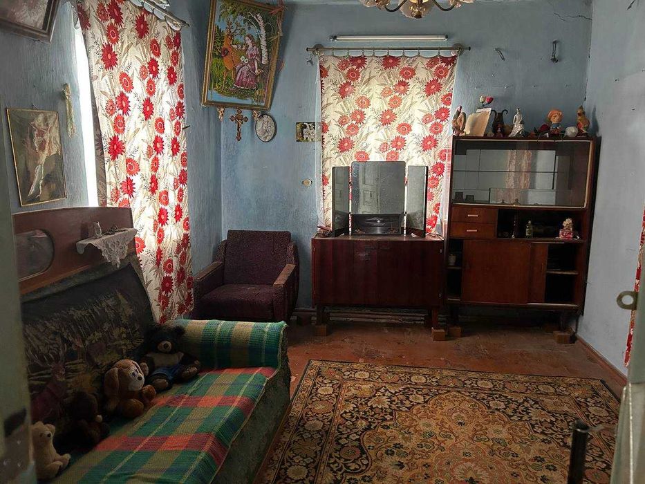 Продам будинок по вул. Верхній вал 2