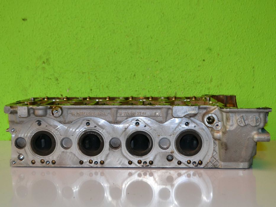 Głowica MERCEDES W204 W212 1.8 CGI       R2710162201