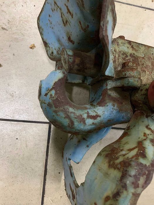 Фаркоп Ешка Е-303 Е-281