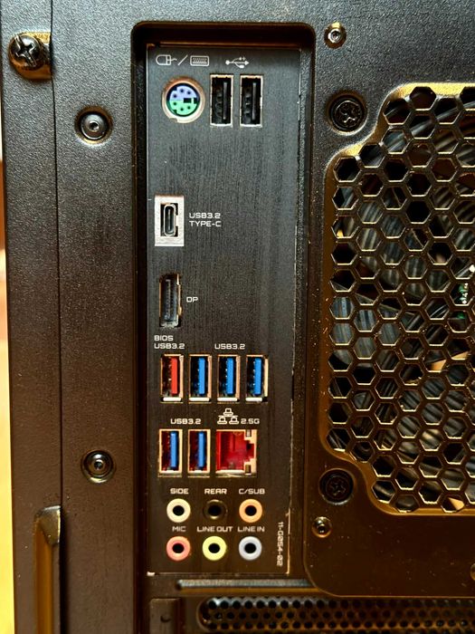 MOCNY Gaming PC i9-11900 / RTX 3080 / 32GB RAM / SSD + 4TB / Jak nowy