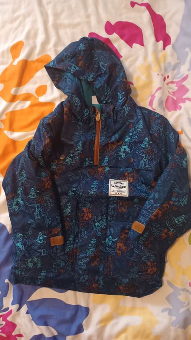 Roupa de criança para desporto de neve