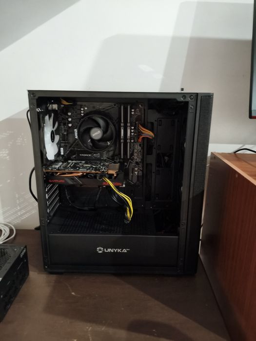 Vendo saphhire RX6500 XT 8gb
