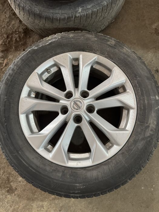 Оригинальный диск R17 Nissan Rogue t32