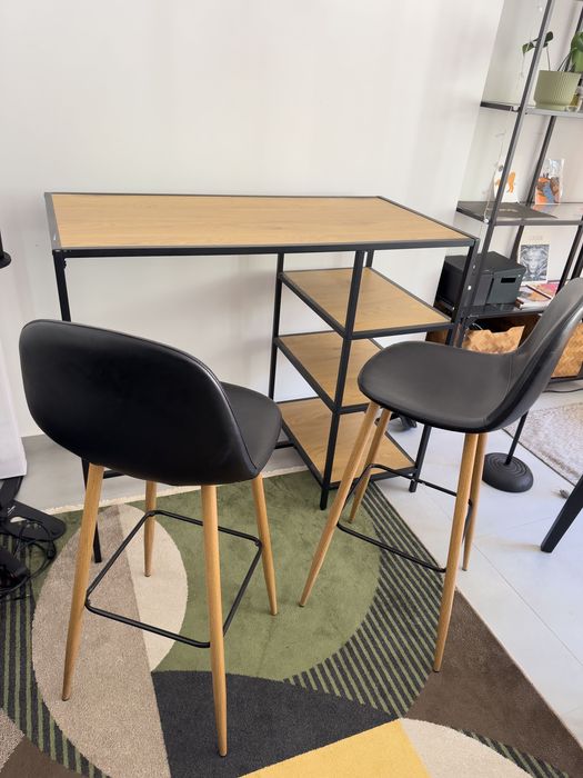 Mesa alta de bar + 2 bancos JYSK | JYSK Bar Table + 2 Bar Stools