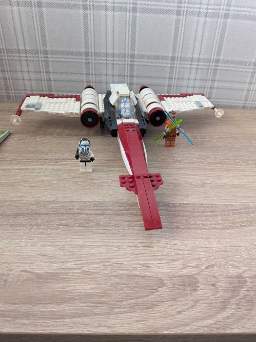 LEGO Star Wars Headhunter 75004