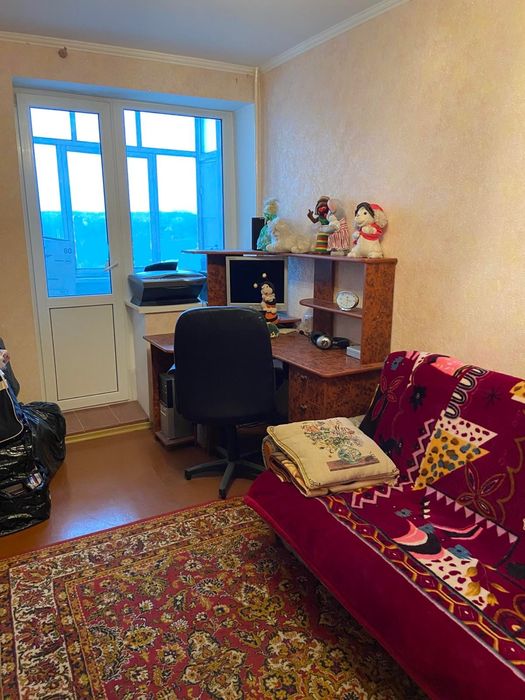 продаж 3-кімнатної квартири на Нижній Польовій