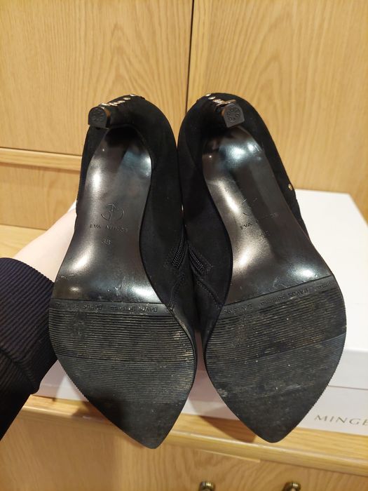 Botki czarne na szpilce zamszowe 38 dżety Eva Minge