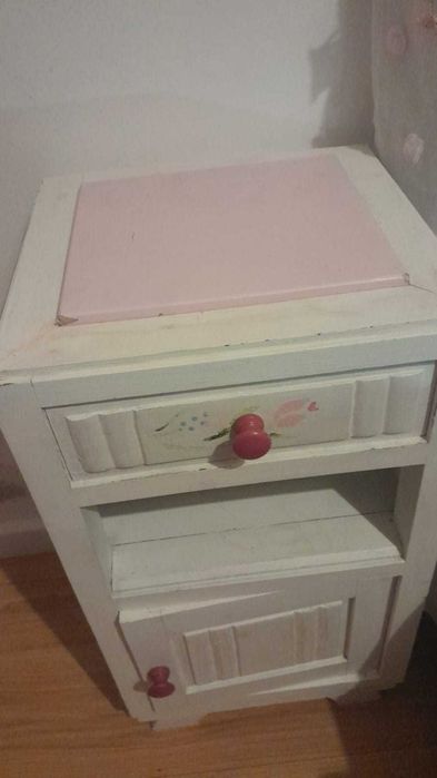 Mobilia de quarto solteiro menina