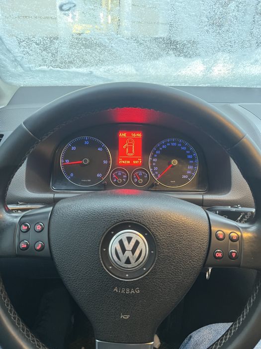 Vw touran  2010  1.9 TDI   77kw
