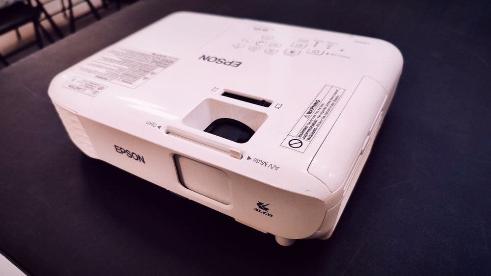 Epson EB-S05 - bardzo dobry stan